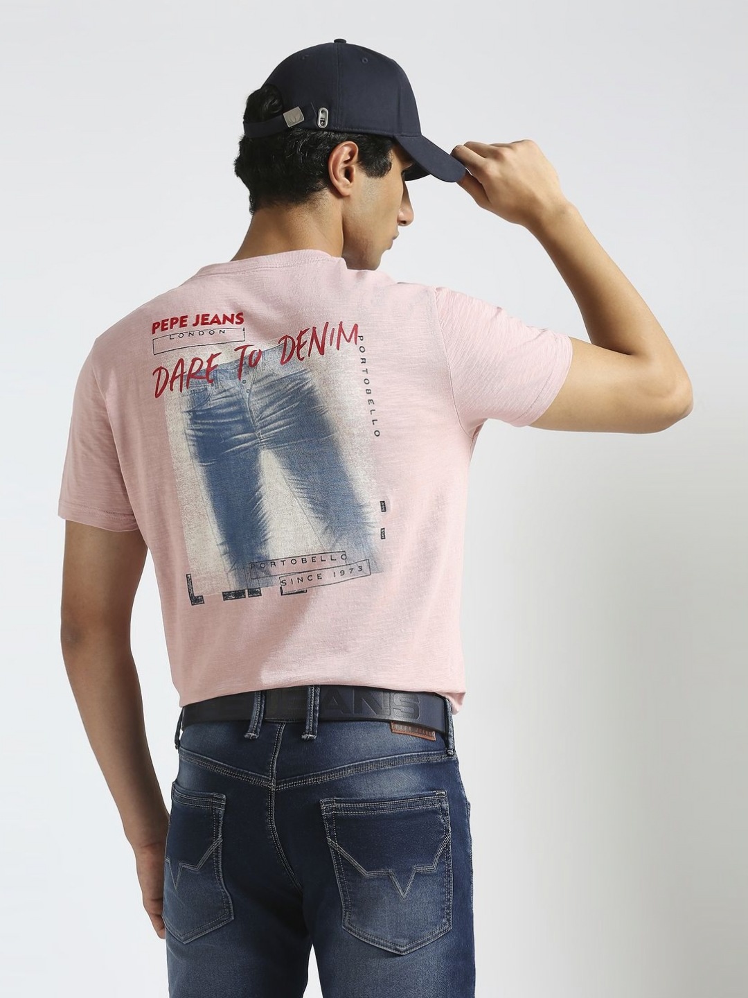 

Pepe Jeans Men Graphic Printed Round Neck Pure Cotton Slim Fit T-shirt, Pink