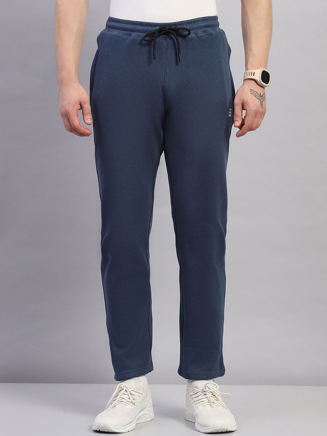 

rock.it Men Printed Mid-Rise Track Pants, Blue
