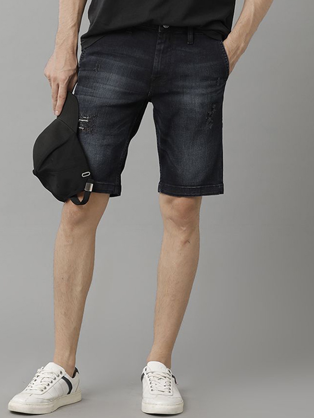 

Voi Jeans Men Washed Cotton Denim Shorts, Black