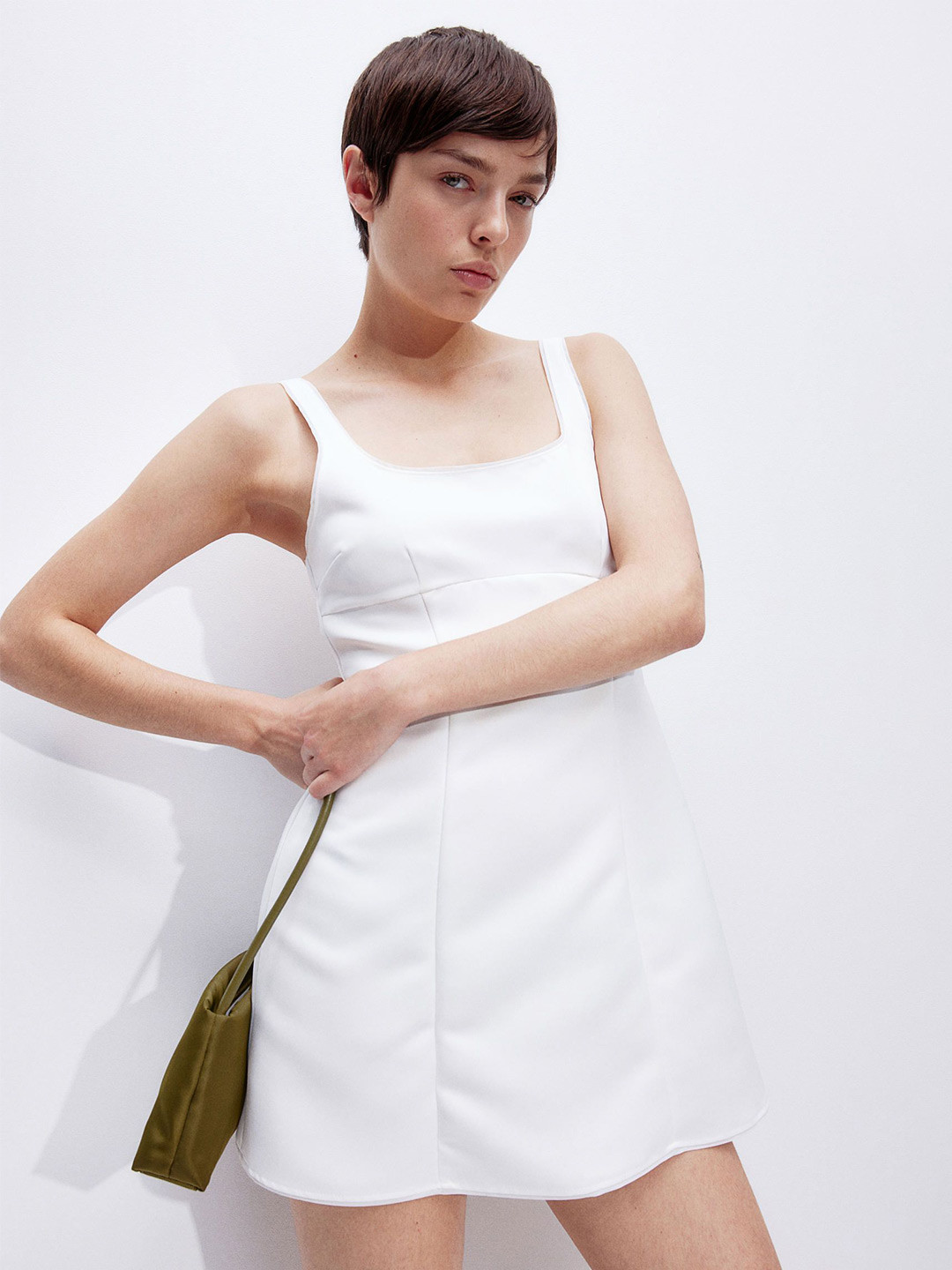 

H&M Flared Skirt Dresses, White