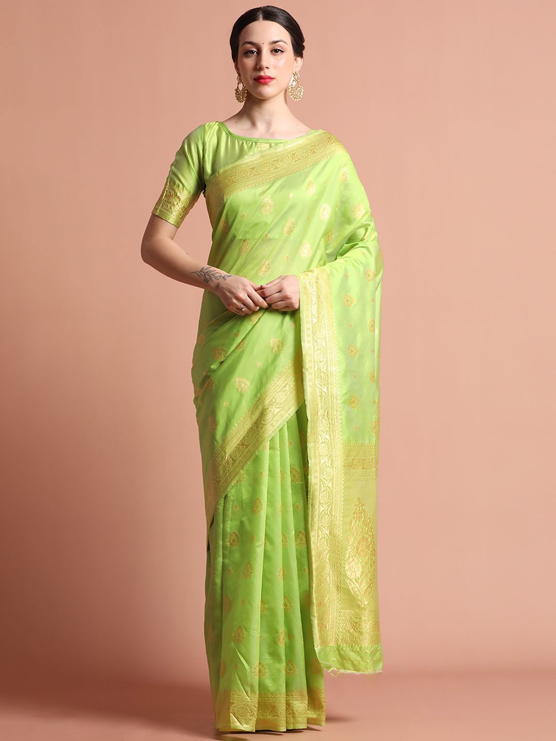 

Jaipur Kurti Heavy Banarasi Zari Woven Silk Blend Saree, Green