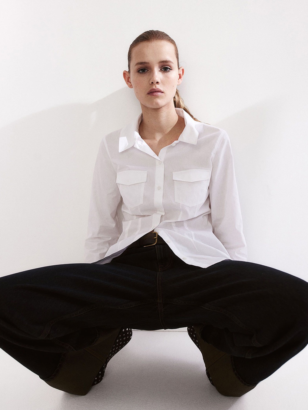 

H&M Women Tapered-Waist Cargo Shirt, White