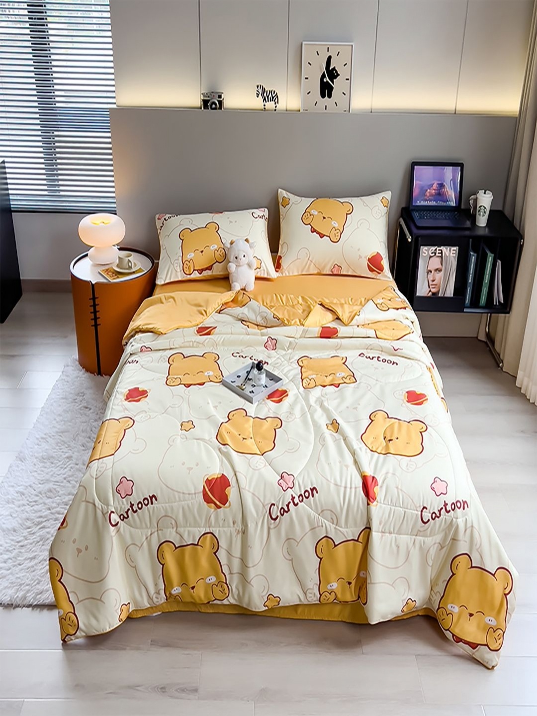 

JC HOME Yellow & White Geometric Polycotton 4 Piece Double King Regular Bedding Set