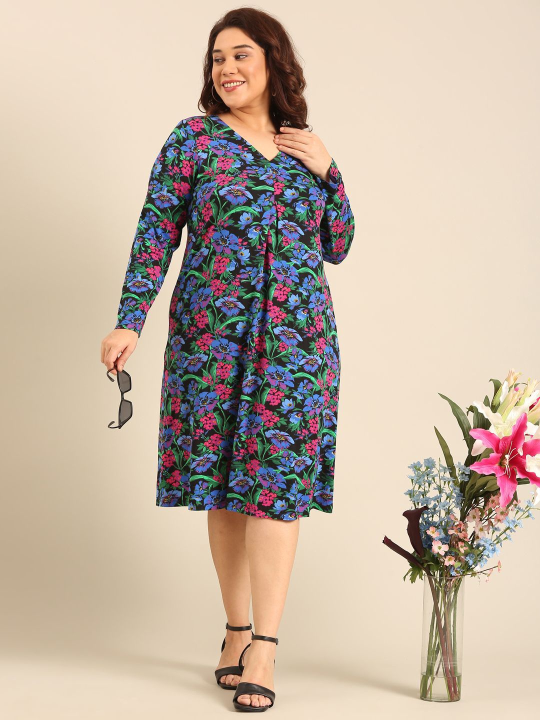 

The Pink Moon Plus Size Floral Printed A-Line Dress, Black
