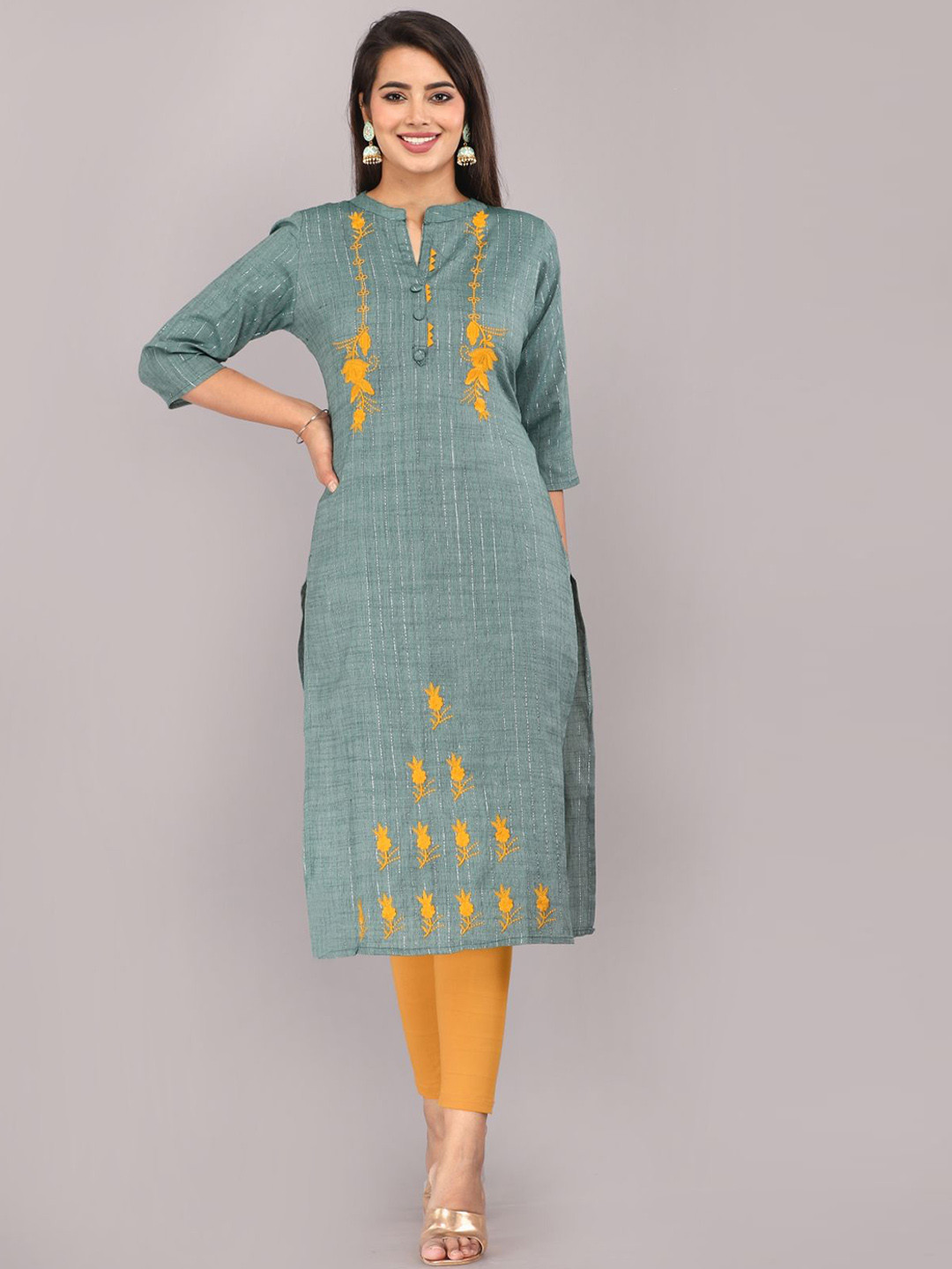

Mehsoos Floral Embroidered Mandarin Collar Straight Kurta, Green