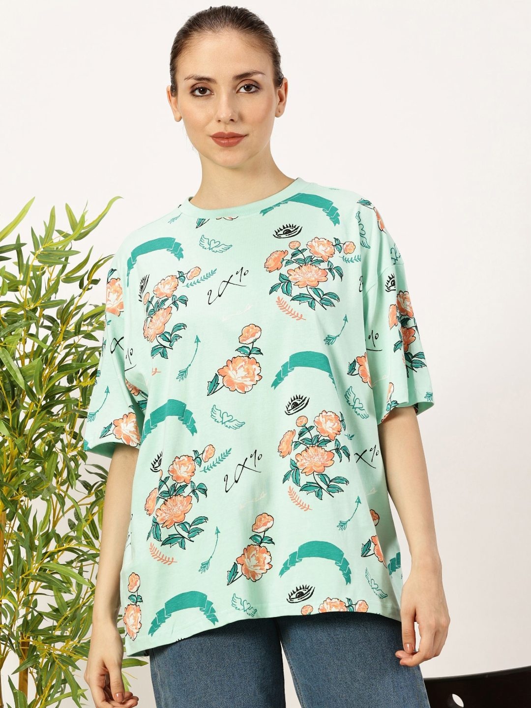 

THE HOLLANDER Women Floral Printed Round Neck Cotton Oversized T-shirt, Green