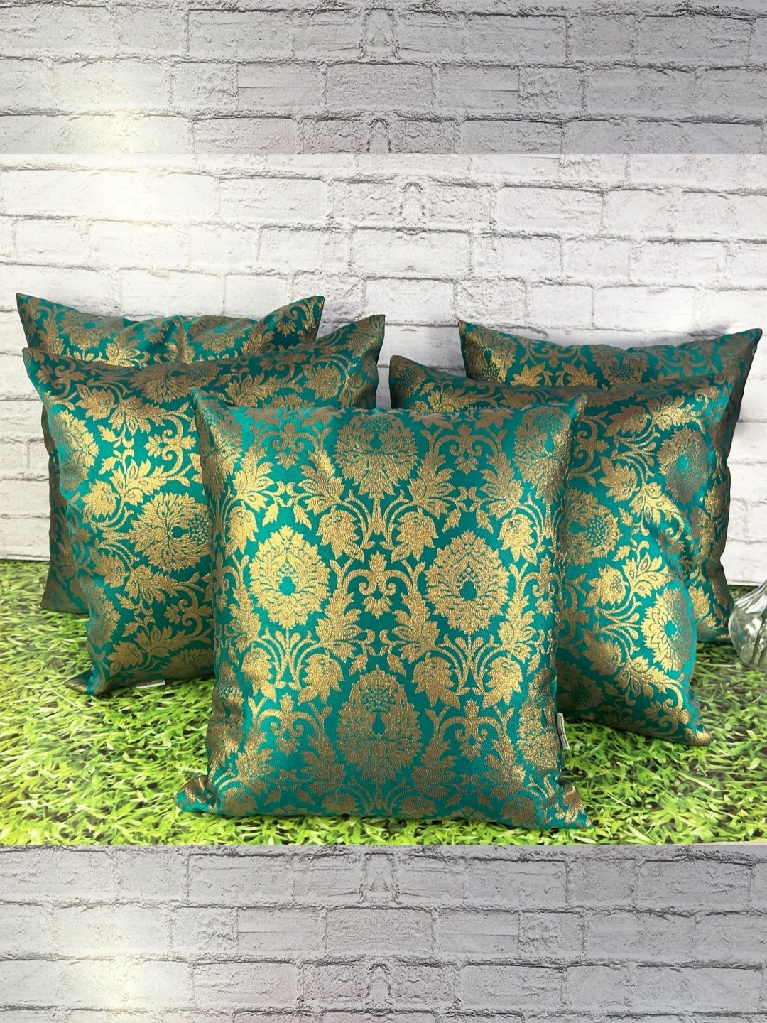 

Pink Parrot Blue & Gold-Toned 5 Pieces Floral Square Cushion Covers