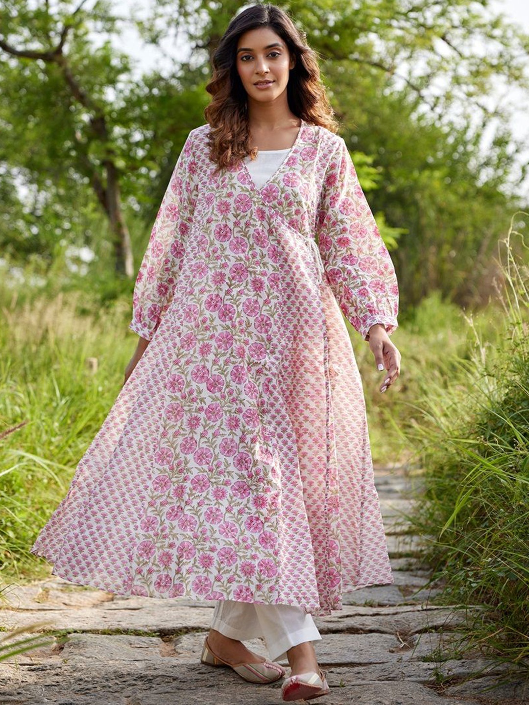 

JAIPURRANG Floral Printed Chanderi Silk Kurta, Off white
