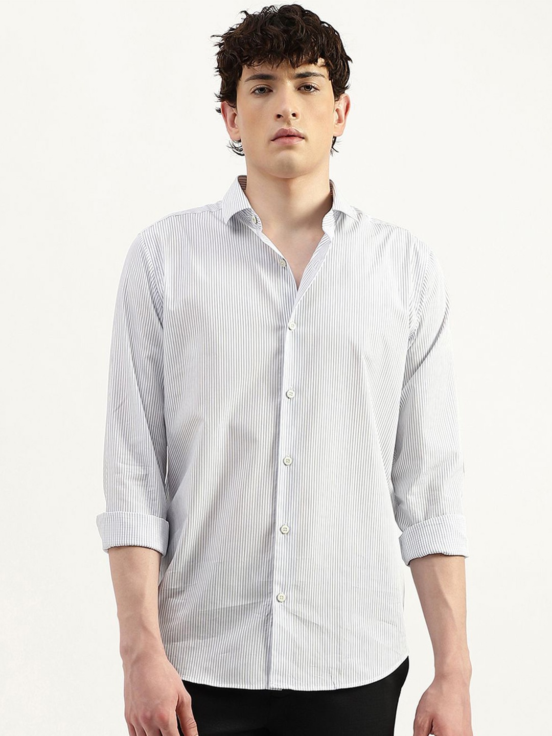 

United Colors of Benetton Men Classic Spread Collar Vertical Striped Cotton Casual Shirt, White