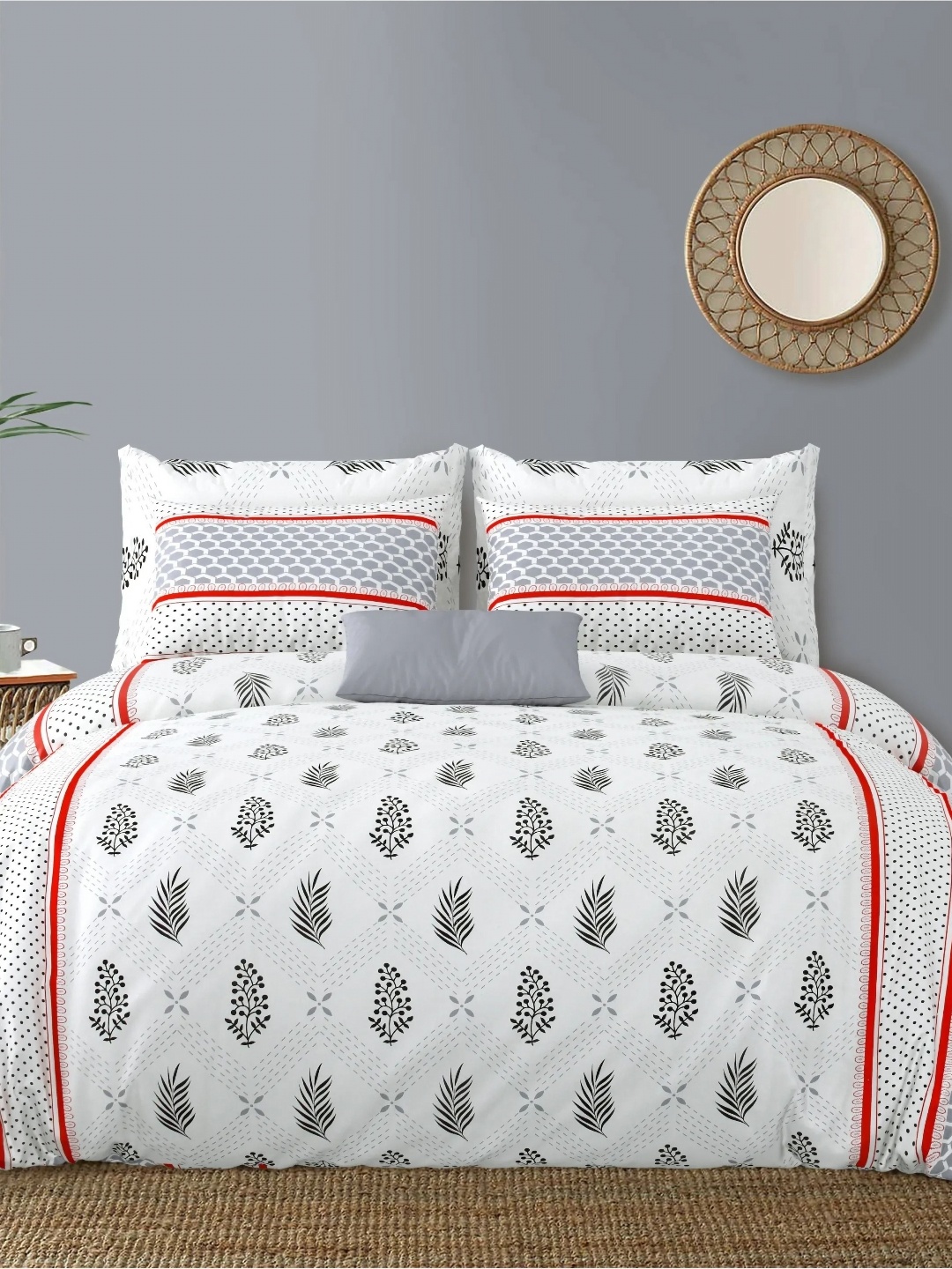 

LIVING ROOTS Red & White Floral 210 TC King Bedsheet with 2 Pillow Covers