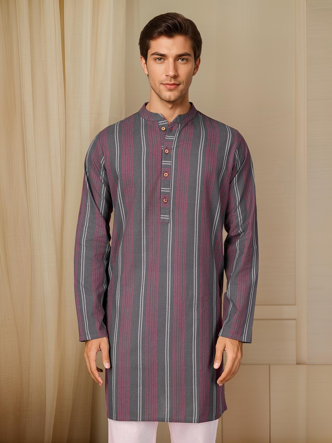

Anouk Striped Mandarin Collar Regular Pure Cotton Kurta With Pyjama, Grey