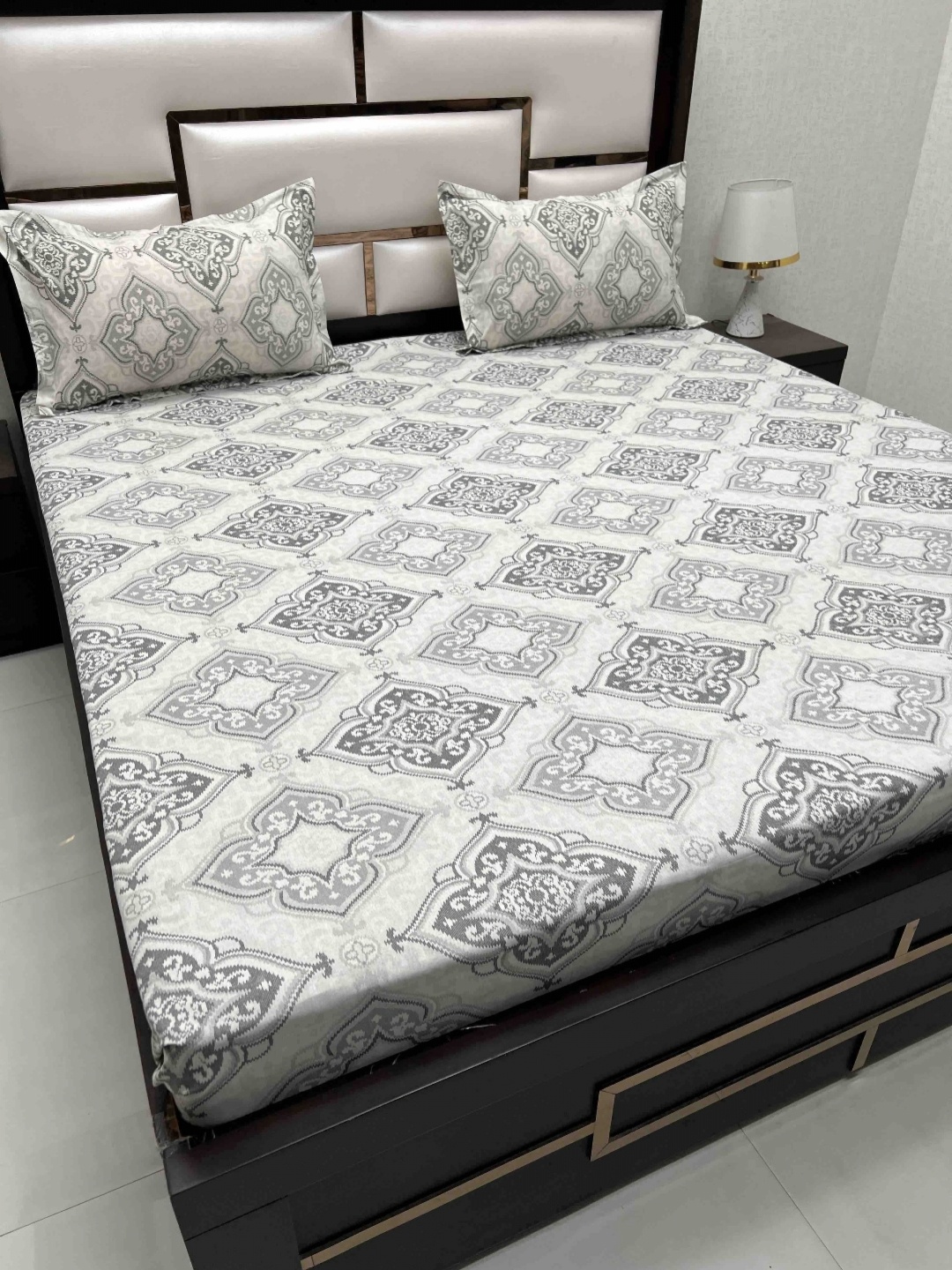 

Pure Decor Passion Grey Ethnic Printed Cotton 240 TC Queen Bedsheet with 2 Pillow Covers