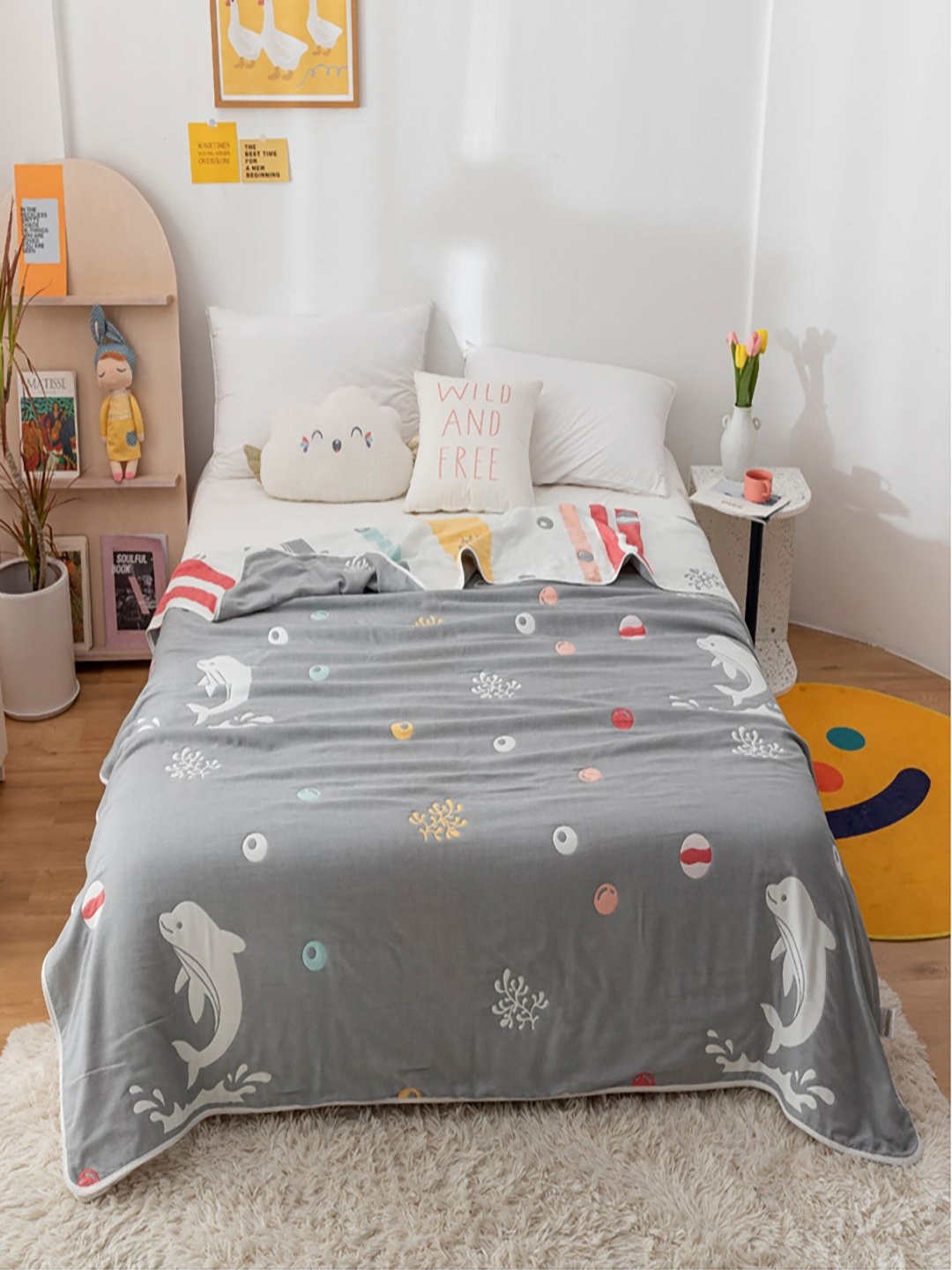 

JC HOME Grey & White Cartoon Characters 400 GSM AC Room Pure Cotton Double Bed Quilt
