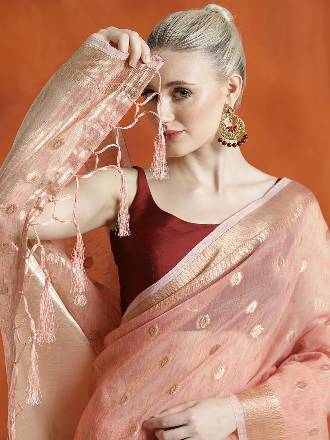 

Jaipur Kurti Zari Woven Banarasi Organza Saree, Peach