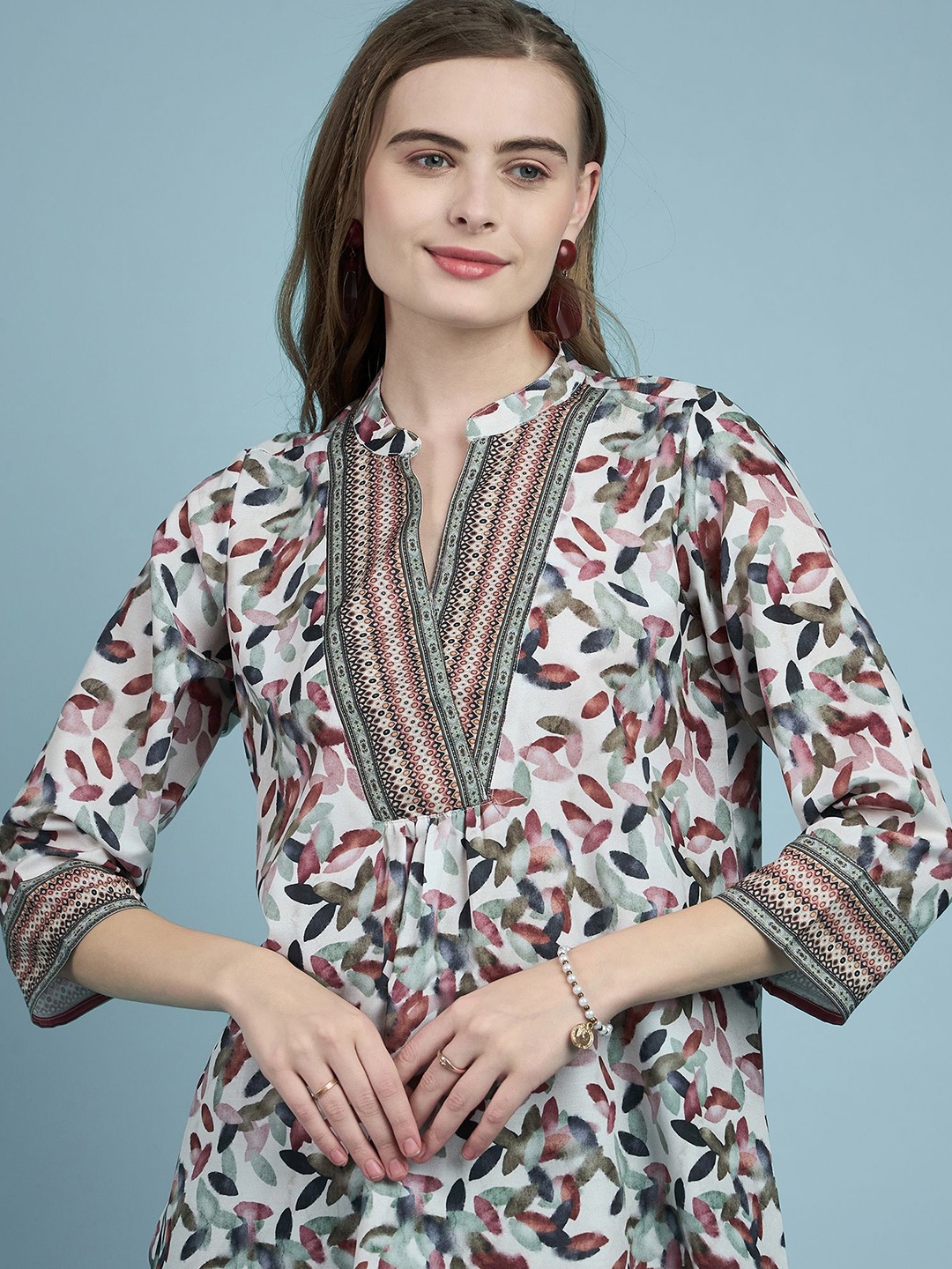 

VIRICA Women Abstract Printed V-Neck Top, White
