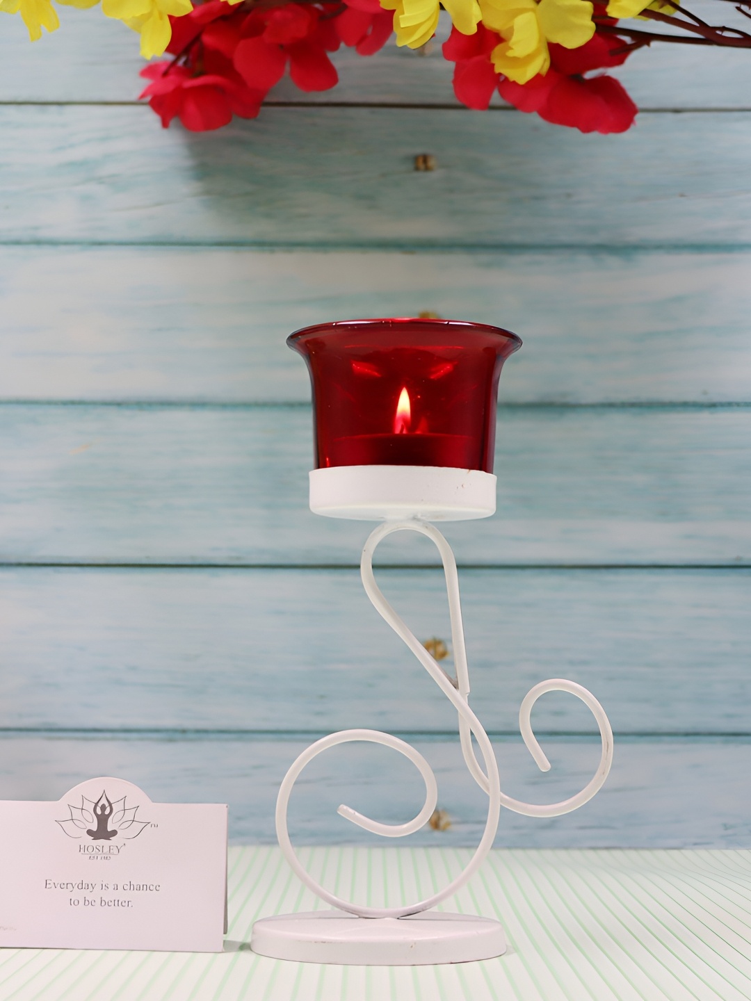 

HOSLEY White & Red Metal Candle Holder