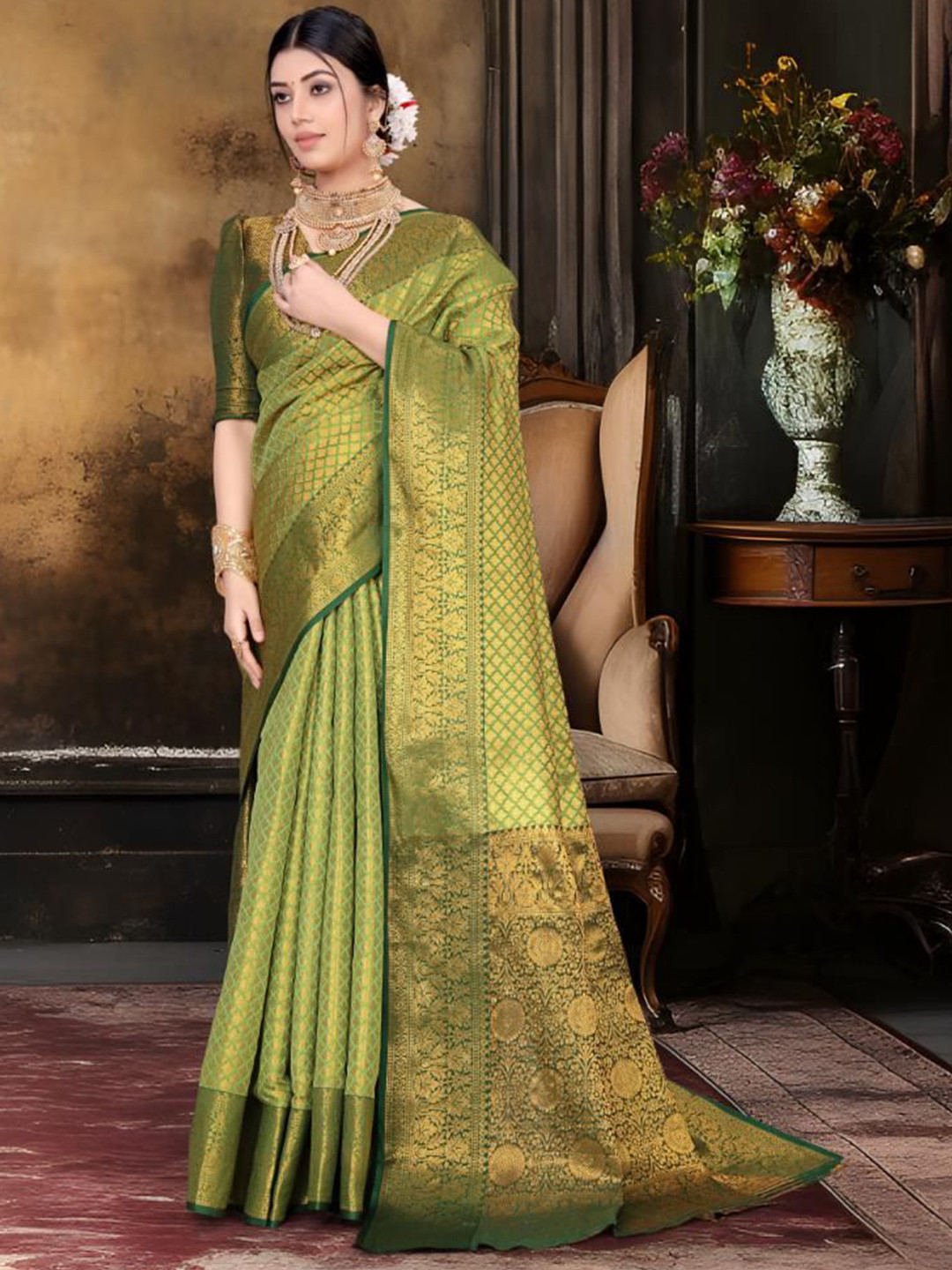 

JAY FASHION Woven Design Zari Silk Blend Kanjeevaram Saree, Lime green