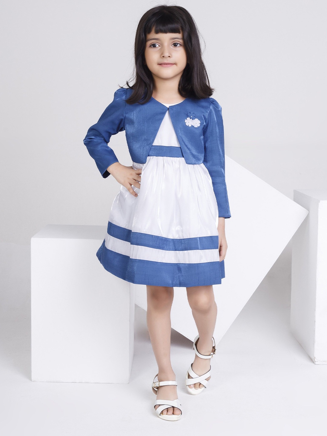 

Peppermint Colourblocked A-Line Amazing Autumn Dress, Teal