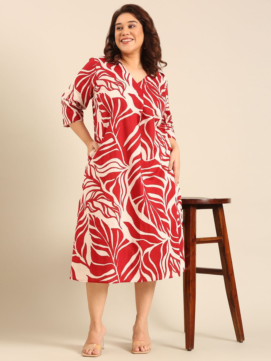 

The Pink Moon Plus Size Tropical Printed A-Line Midi Dress, Red
