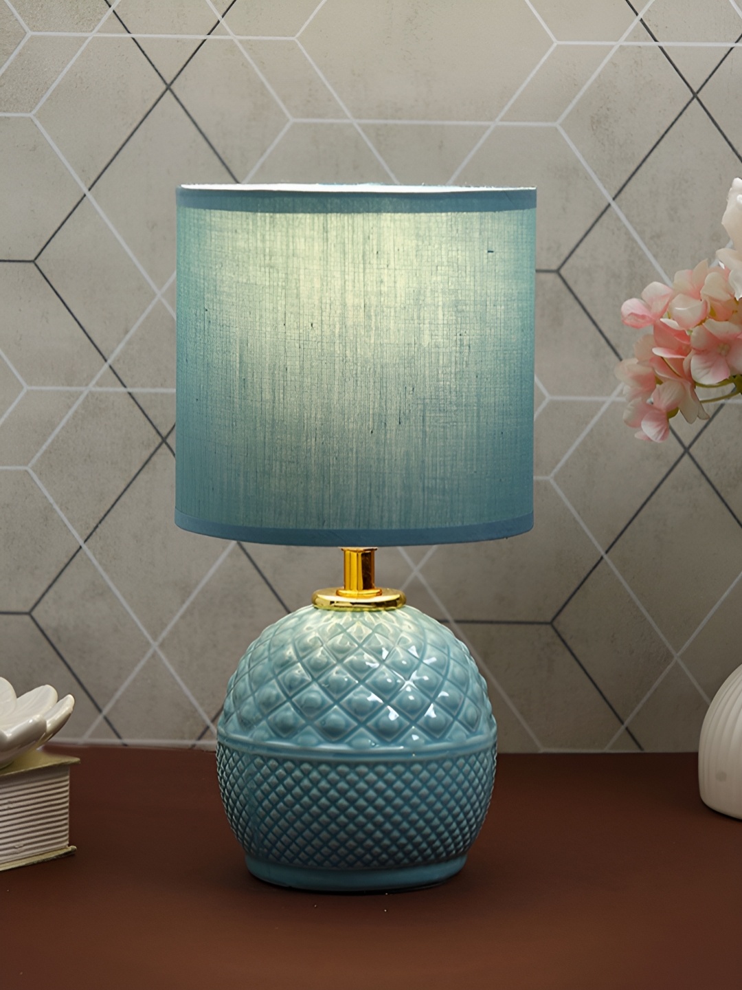 

TAYHAA Blue Textured Ceramic Cylindrical Shaped Table Lamp