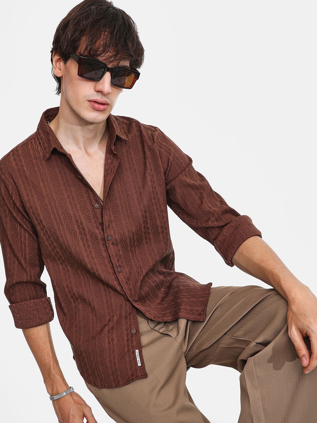 

Campus Sutra Men Comfort Spread Collar Textured Cotton Casual Shirt, Brown