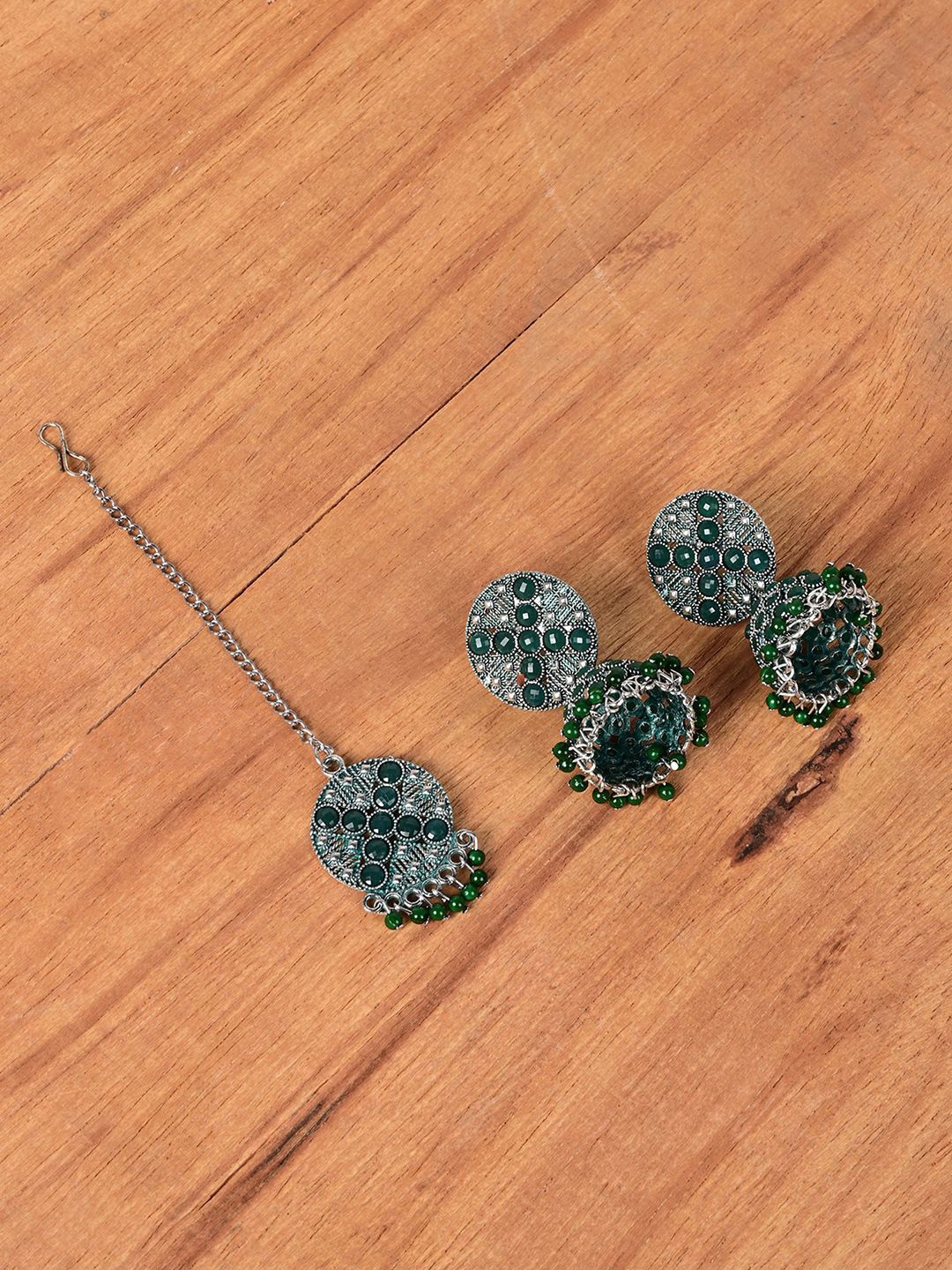 

Keviv Silver-Plated Maang Tika & Earrings, Green