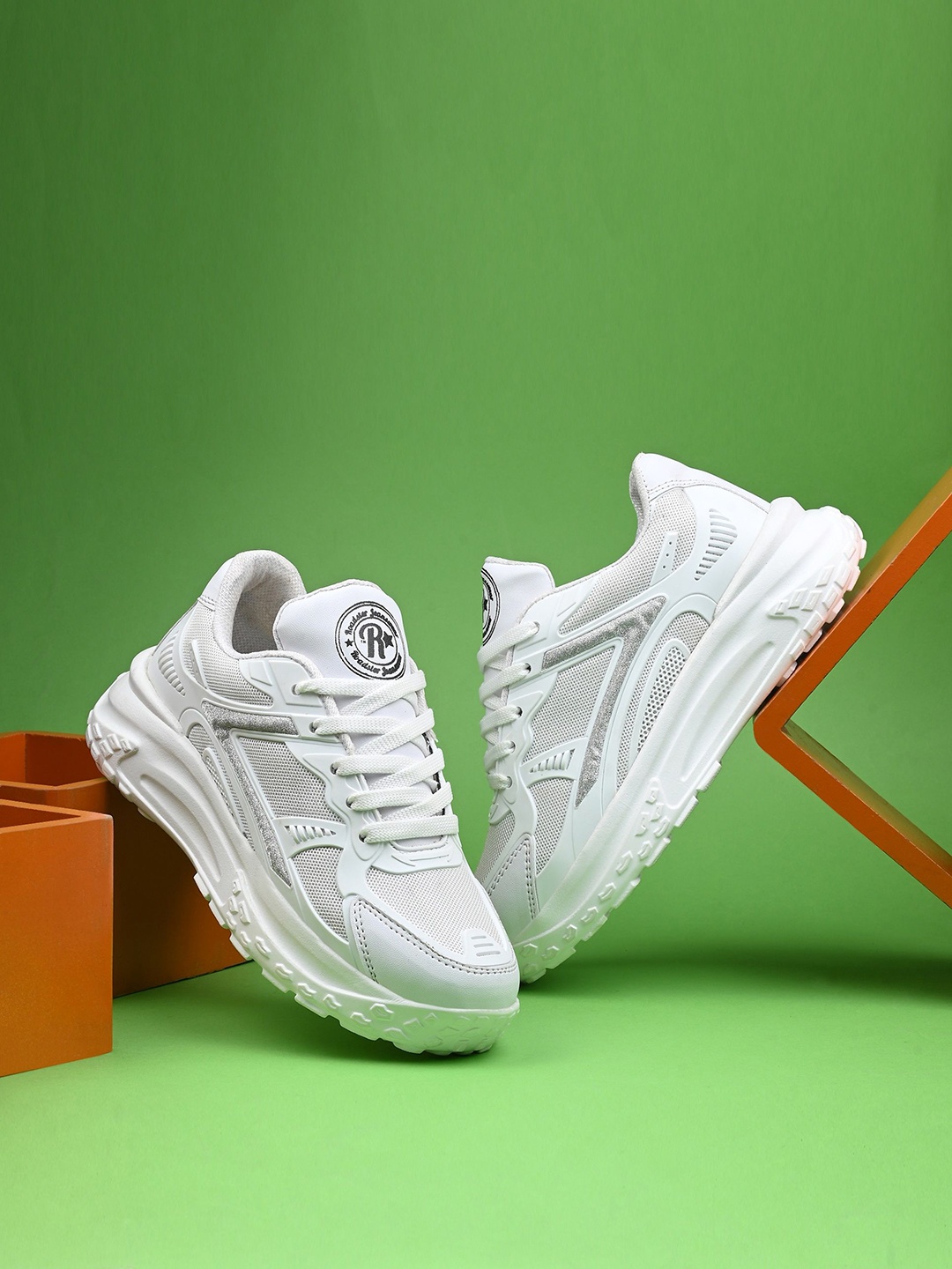 

The Roadster Lifestyle Co Women Faux Leather Laced Up Sneaker, White