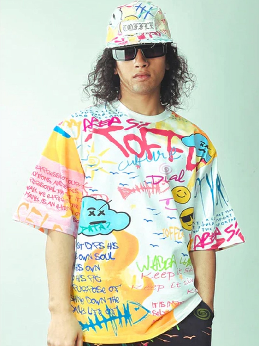 

TOFFLE Unisex Graphic Printed Oversized Pure Cotton T-shirt, White