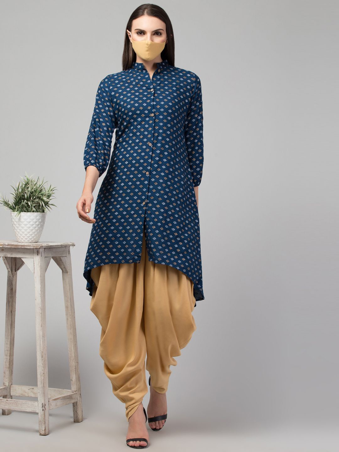 

MUSHKIYA Geometric Printed Mandarin Collar Puff Sleeves A-Line Kurta with Dhoti Pants, Teal