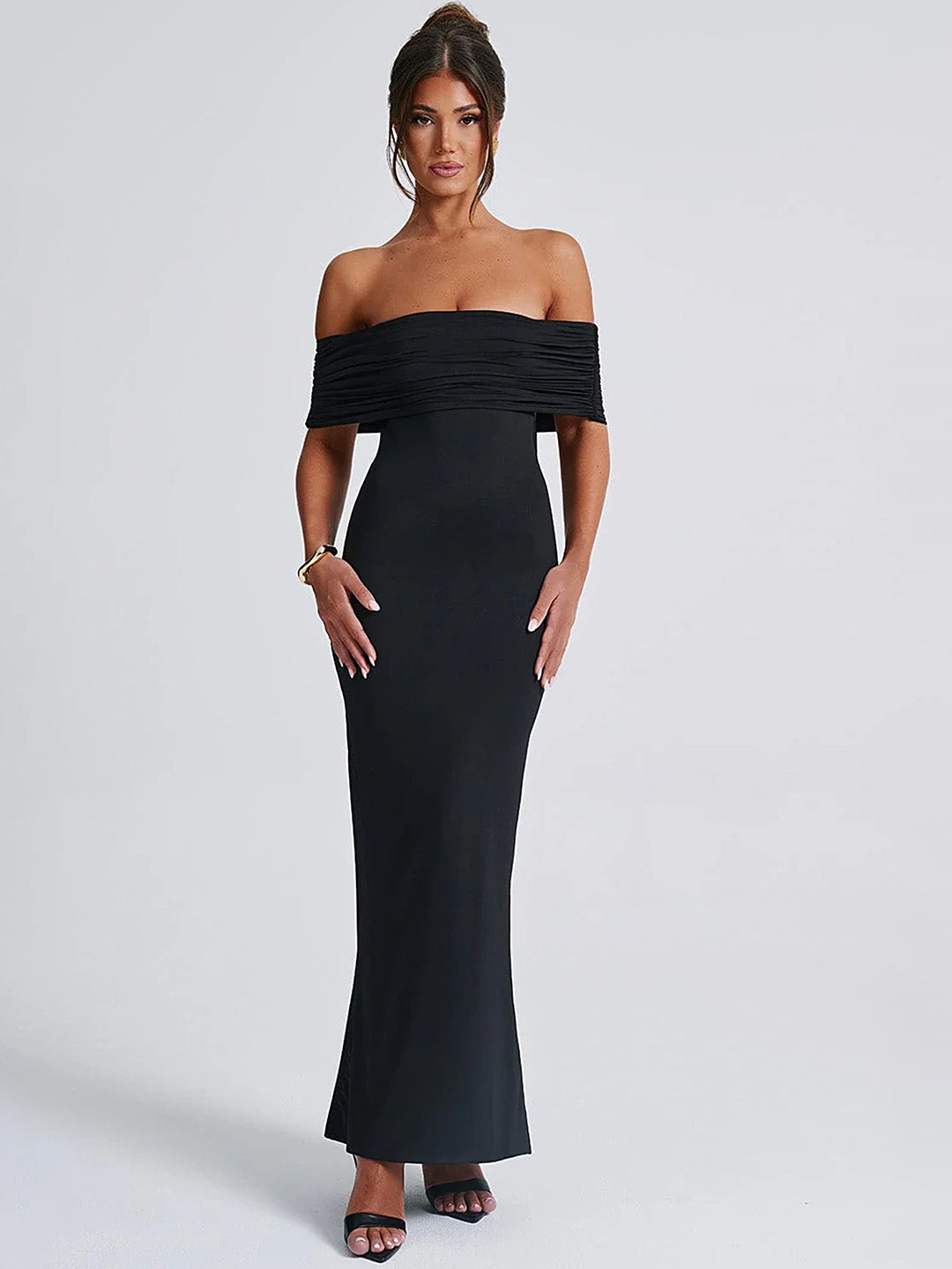 

LULU & SKY Women Solid Off-Shoulder Maxi Dress, Black