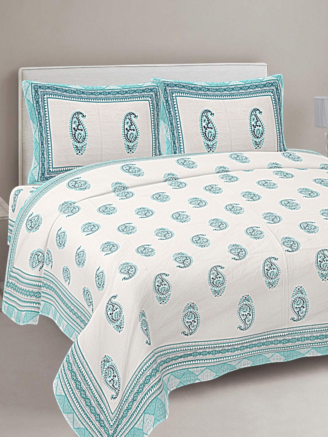 

FrionKandy Living Turquoise Blue Printed Cotton 180 TC King Bedsheet With 2 Pillow Covers