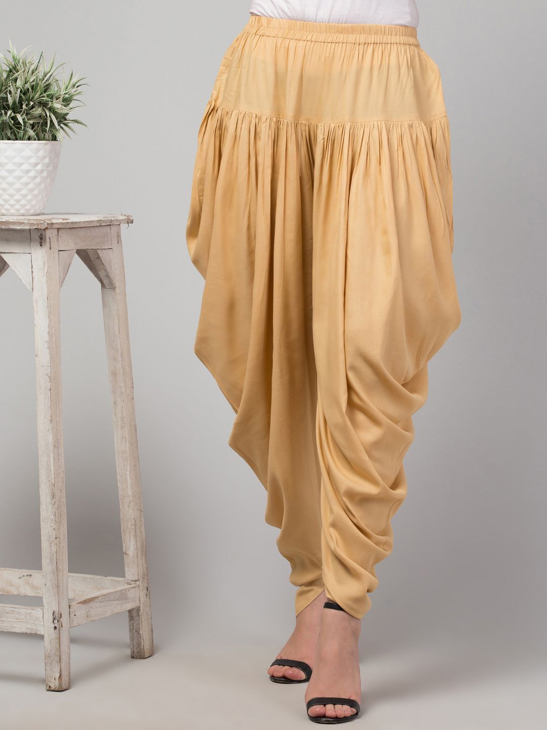 

MUSHKIYA Women Mid-Rise Loose Fit Harem Pants, Beige