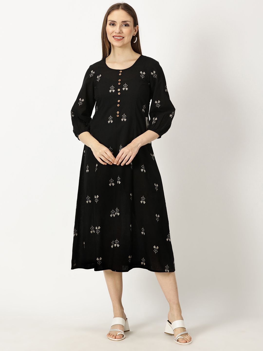 

Saffron Threads Printed Cotton Round Neck Three-Quarter Puff Sleeve A-Line Midi Dress, Black