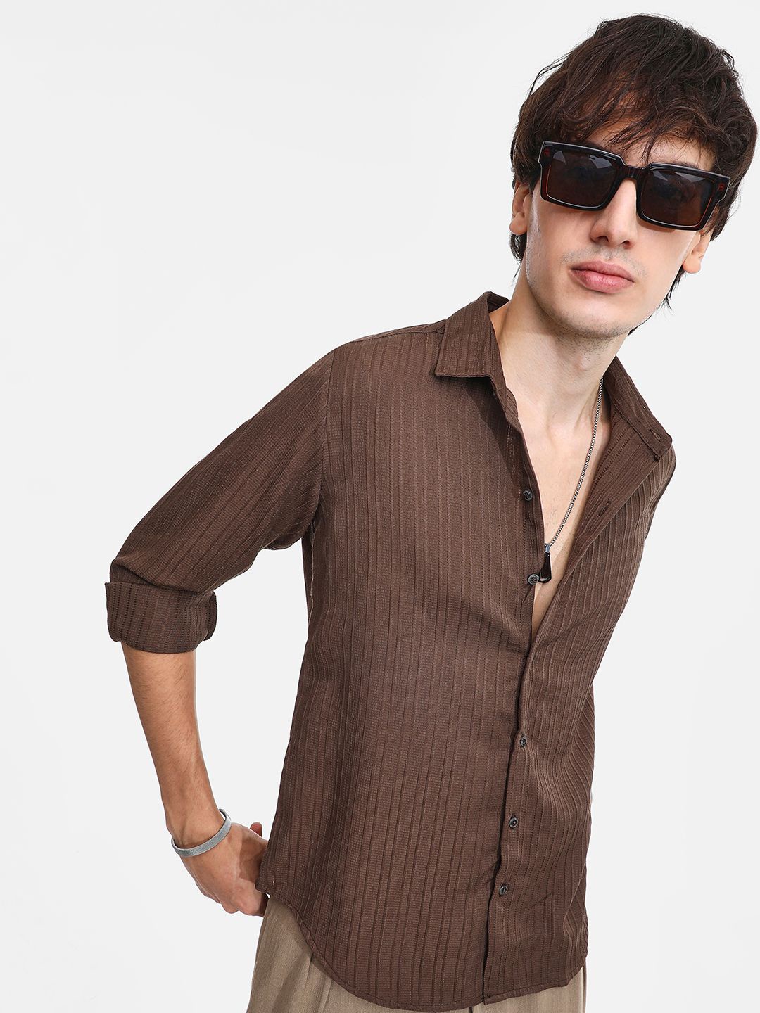 

Campus Sutra Men Comfort Spread Collar Textured Casual Shirt, Brown