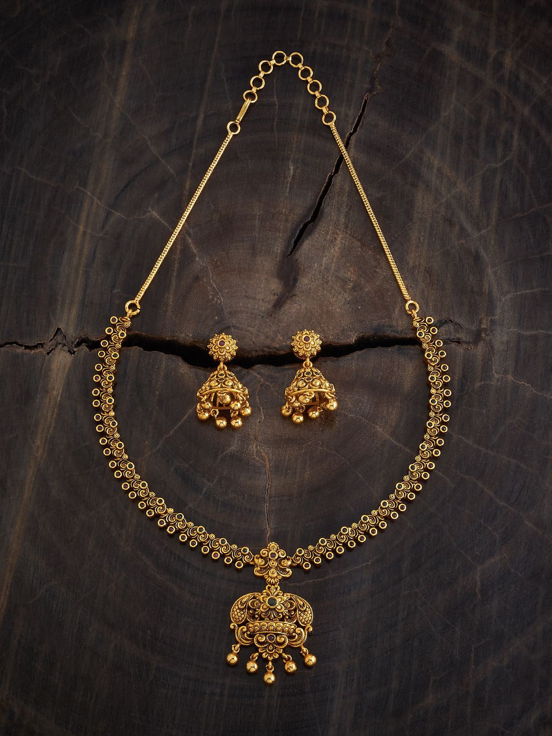 

Kushal's Fashion Jewellery Gold Plated Stone Studded & Beaded Antique Jewellery Set