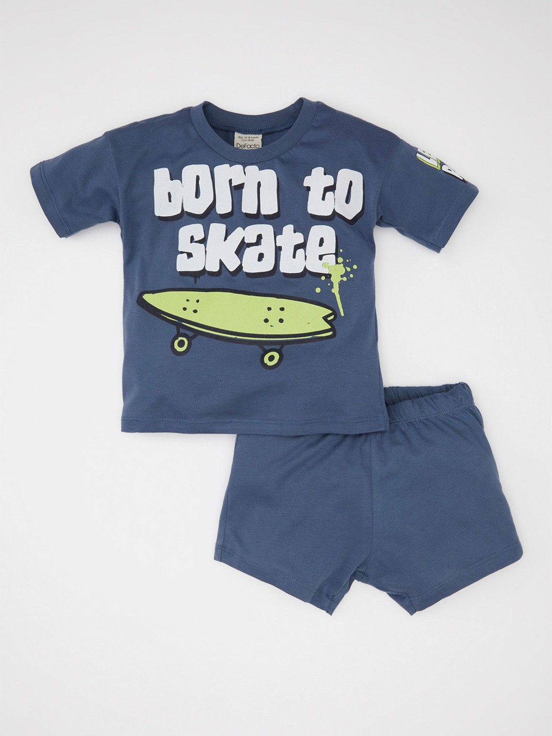

DeFacto Boys Typography Printed Pure Cotton T-shirt With Shorts, Navy blue