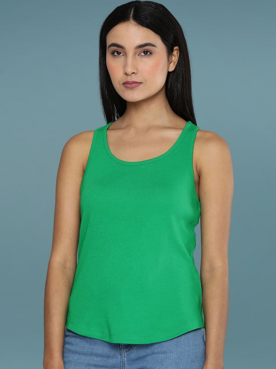 

DressBerry Women Solid Round Neck Cotton Slim Fit T-shirt, Green