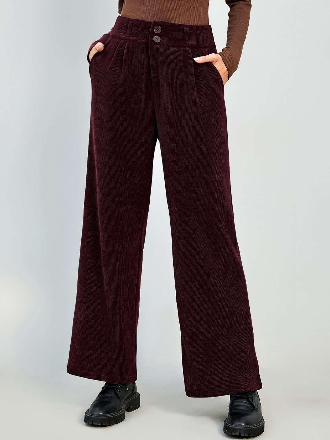 

KPOP Women Mid-Rise Original Regular Trousers, Brown
