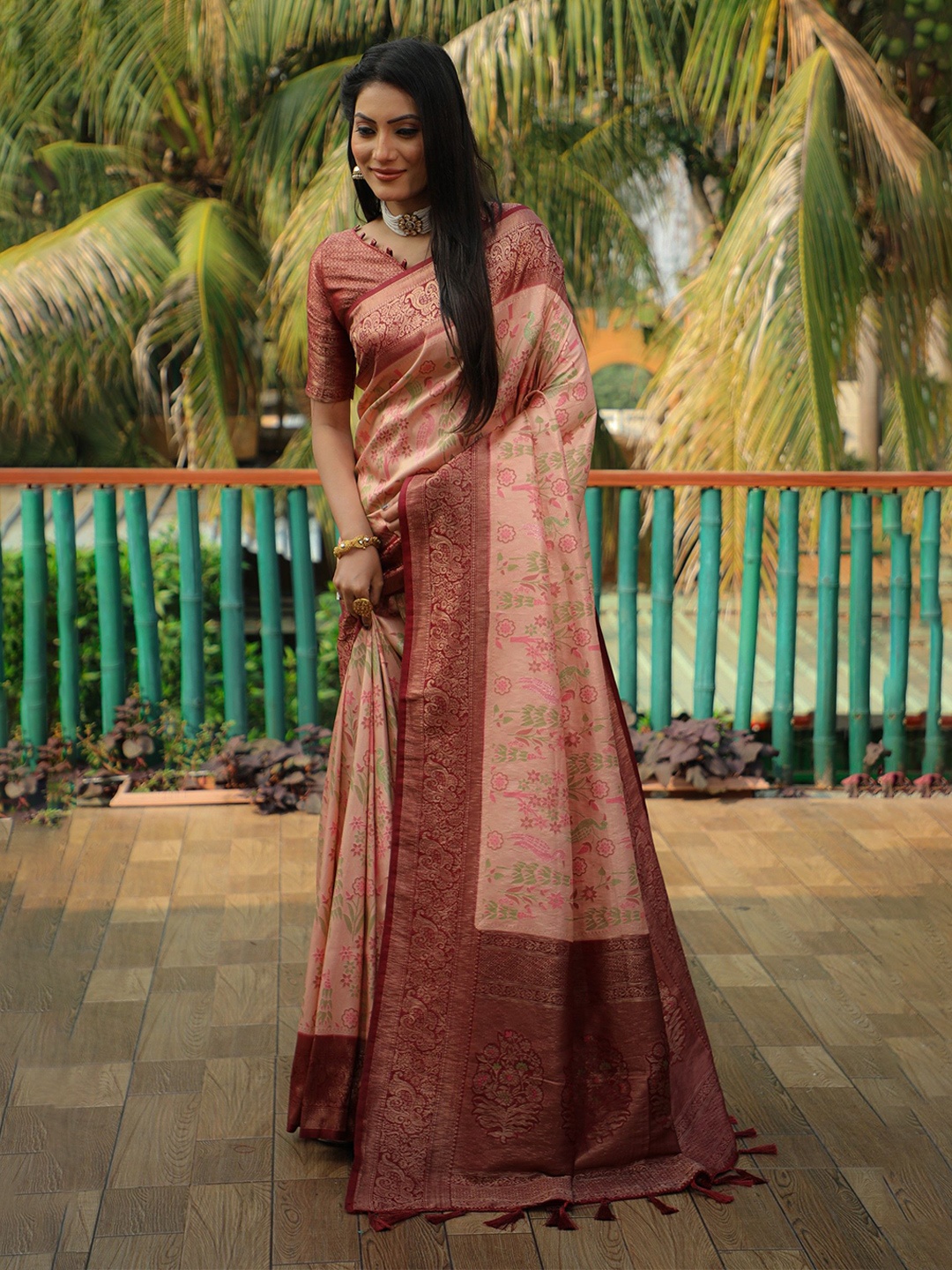 

Anaita Woven Design Zari Pure Silk Kanjeevaram Saree, Peach