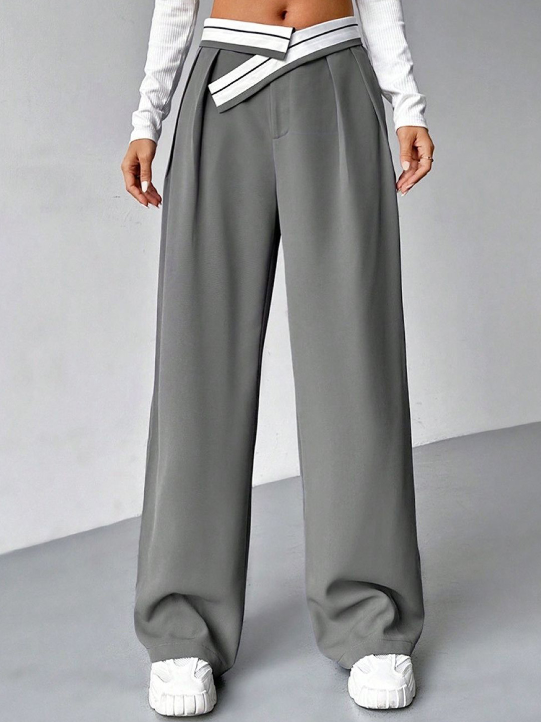 

KPOP Women Mid-Rise Original Regular Trousers, Grey
