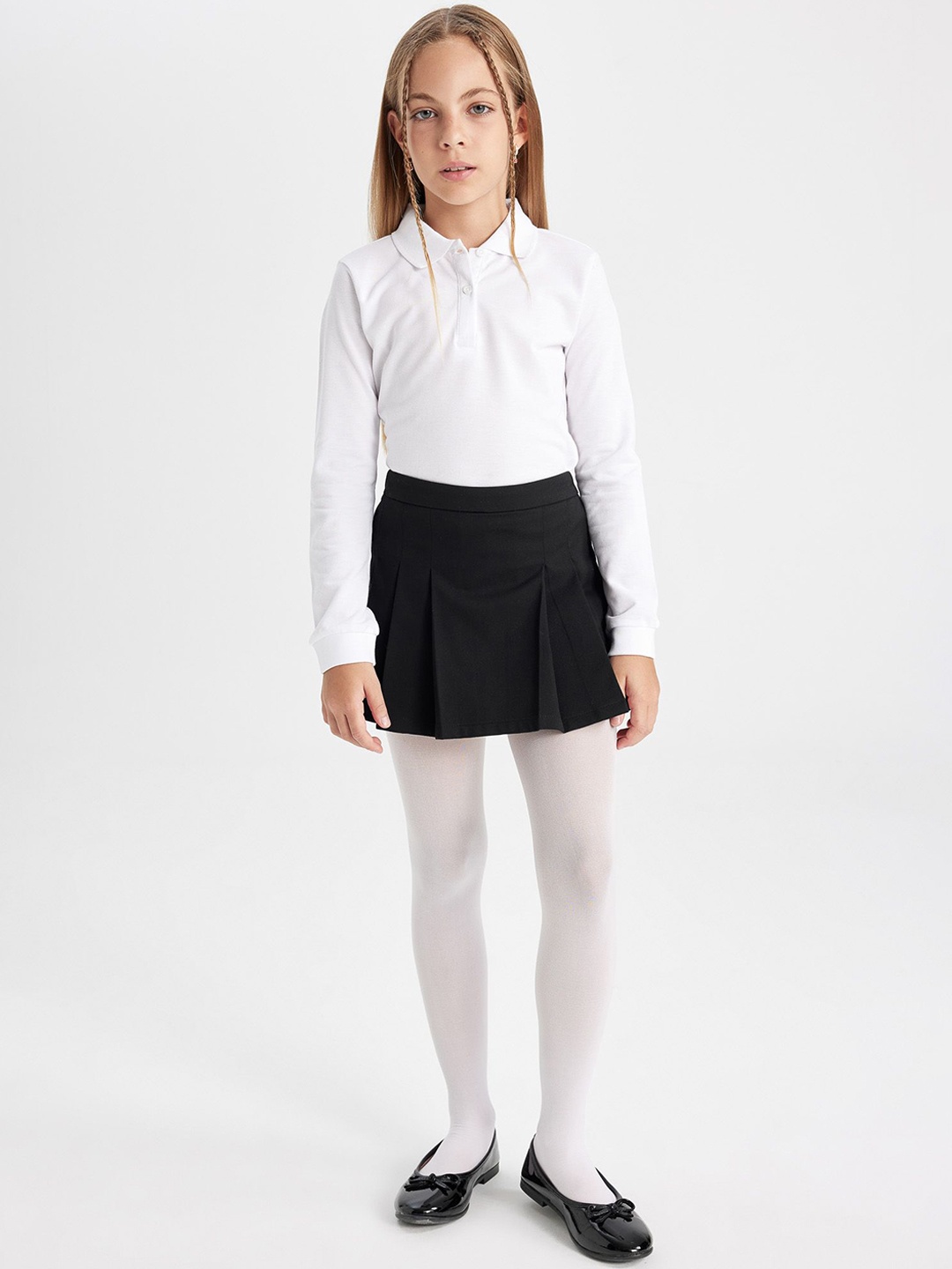 

DeFacto Girls Flared Above Knee Skirts, Black