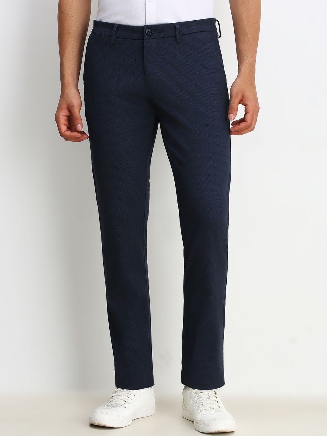 

Allen Solly Men Slim Fit Regular Trousers, Navy blue