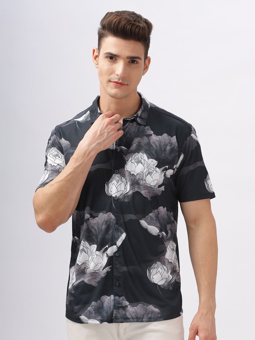 

BULLMER Men Standard Opaque Printed Casual Shirt, Black