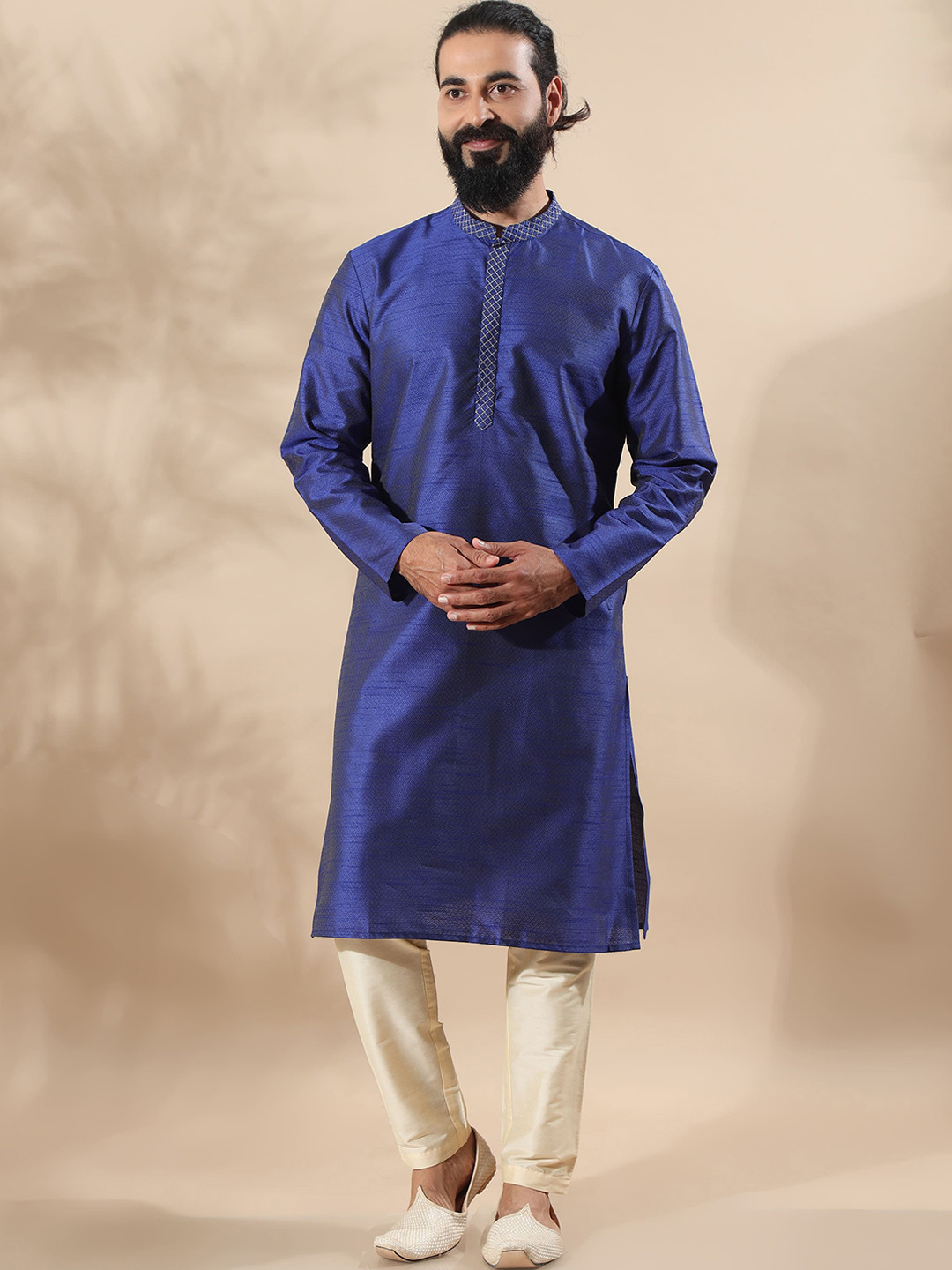 

FILORI Ethnic Motifs Woven Design Thread Work Dobby Weave Straight Kurta with Pyjamas, Navy blue