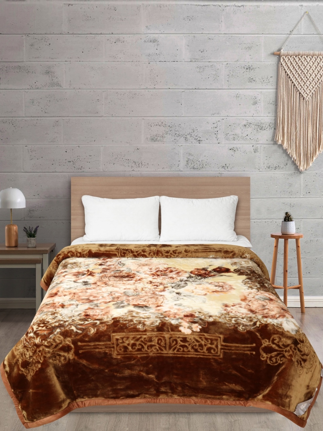 

Signature comfy Brown & Cream-Coloured Floral Mink Heavy Winter Double Bed Blanket