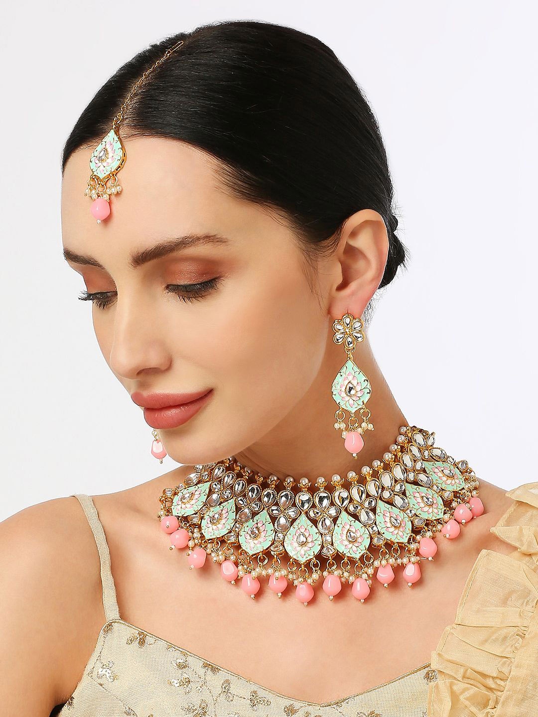 

Anouk Lotus Kundan Studded & Beaded Meenakari Jewellery Set, Gold