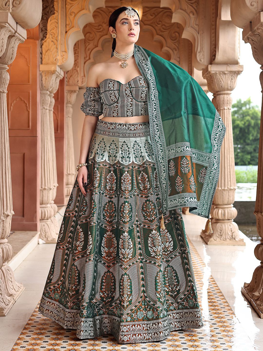 

PURVAJA Ready to Wear Lehenga & Unstitched Blouse With Dupatta, Green