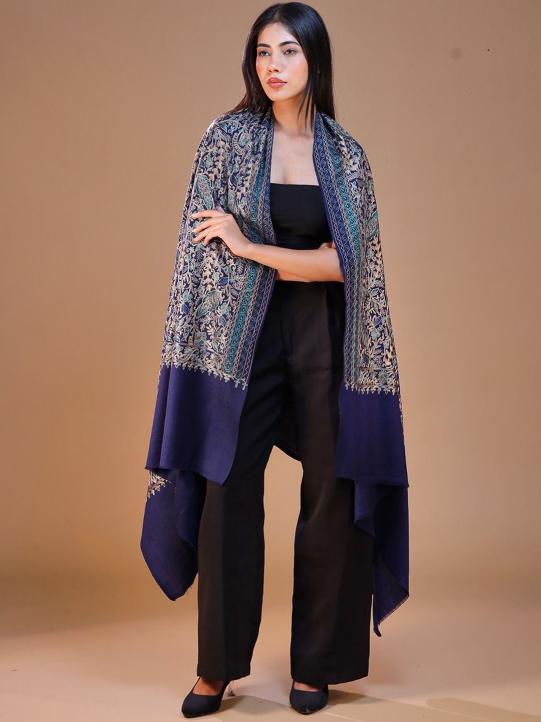 

SWI Stylish Floral Embroidered Woolen Shawl, Navy blue