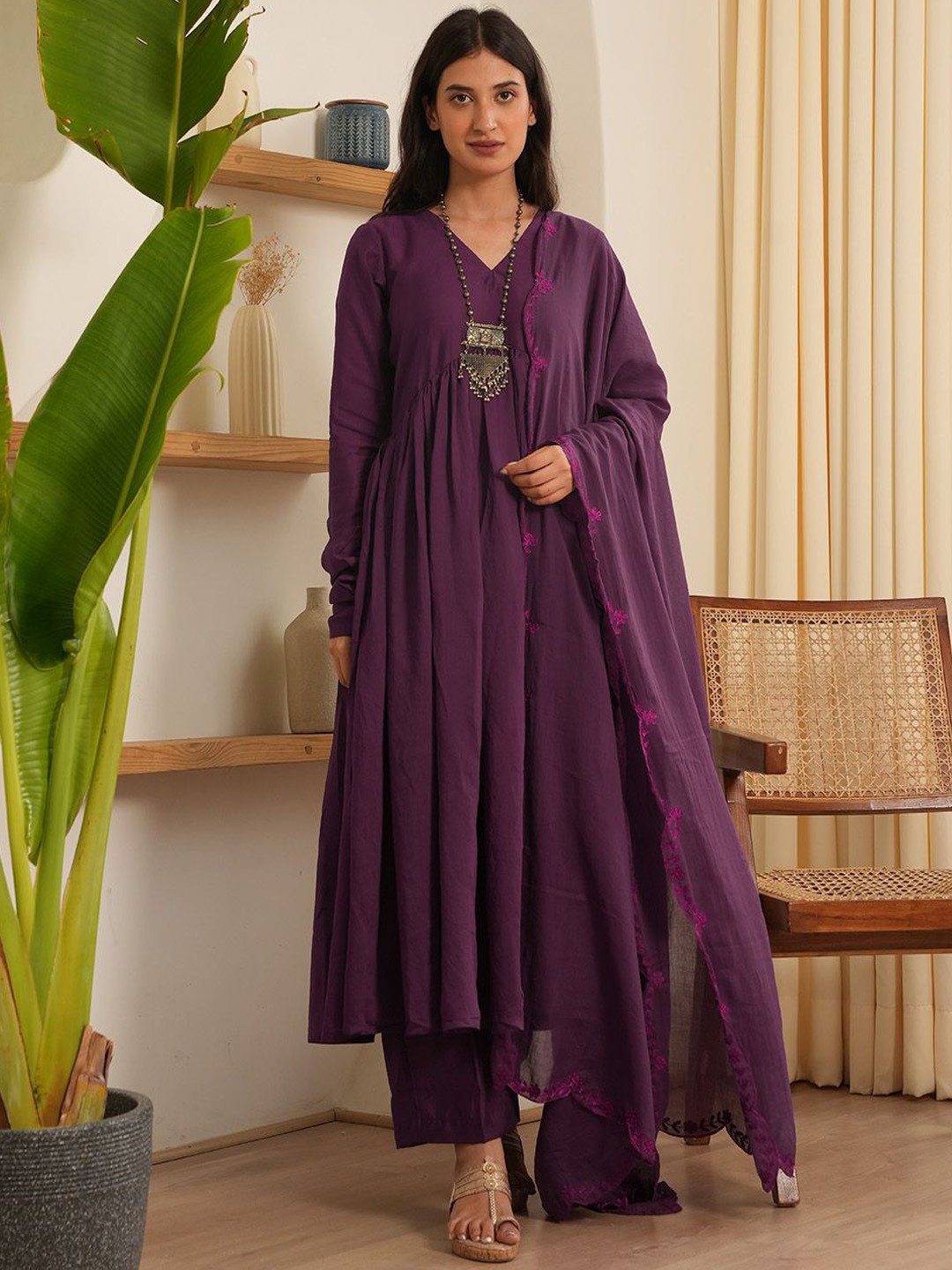

OneWe Chanderi Silk Anarkali Kurta with Trousers & Dupatta, Purple