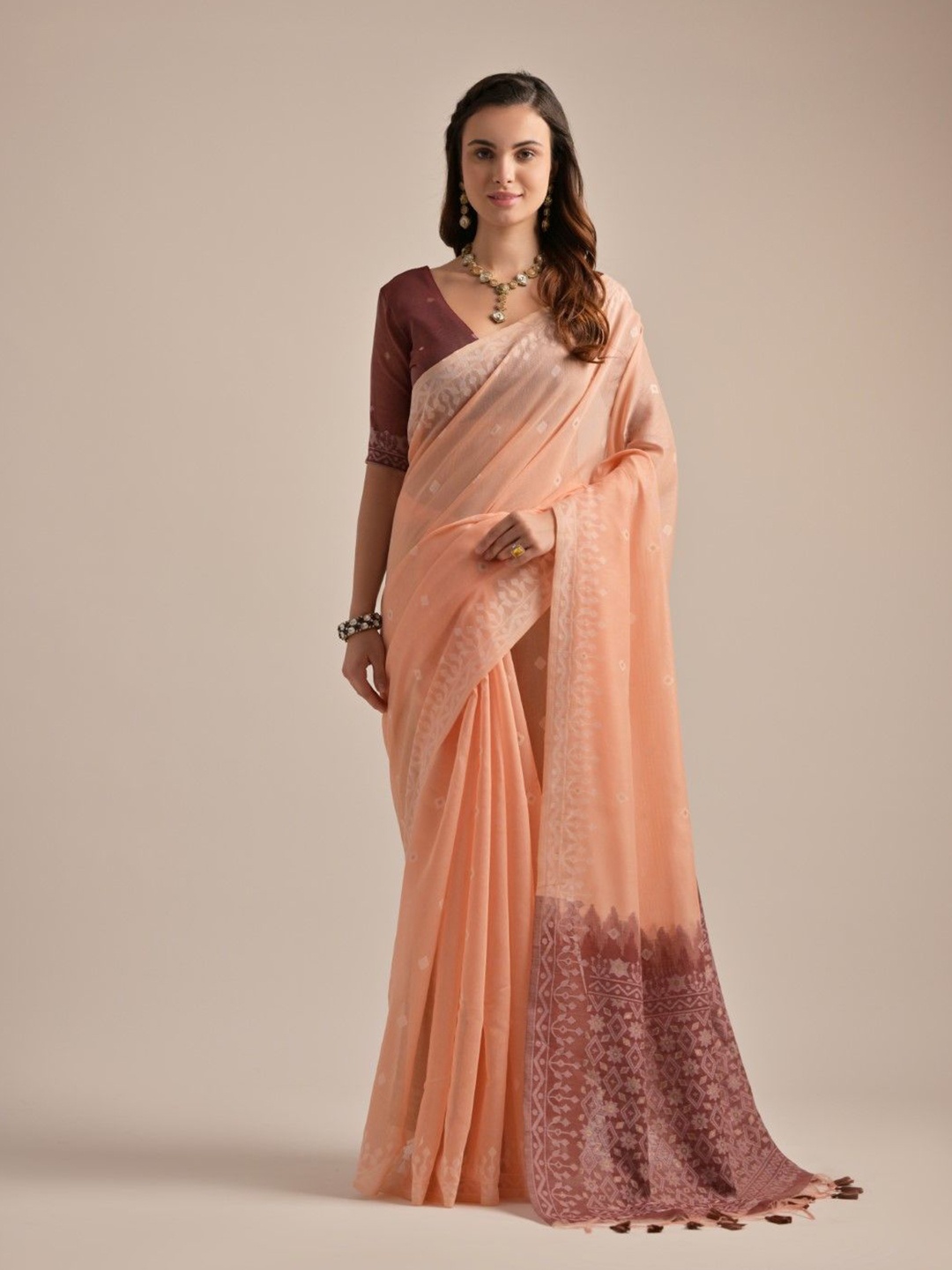 

VISHNU WEAVES Woven Design Pure Cotton Muga Saree, Peach